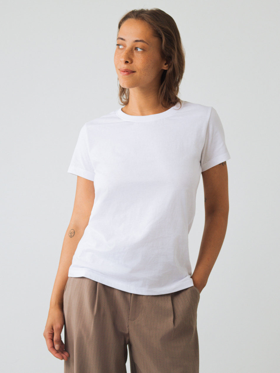 Basic-T-Shirt für Frauen – Second Life Edition