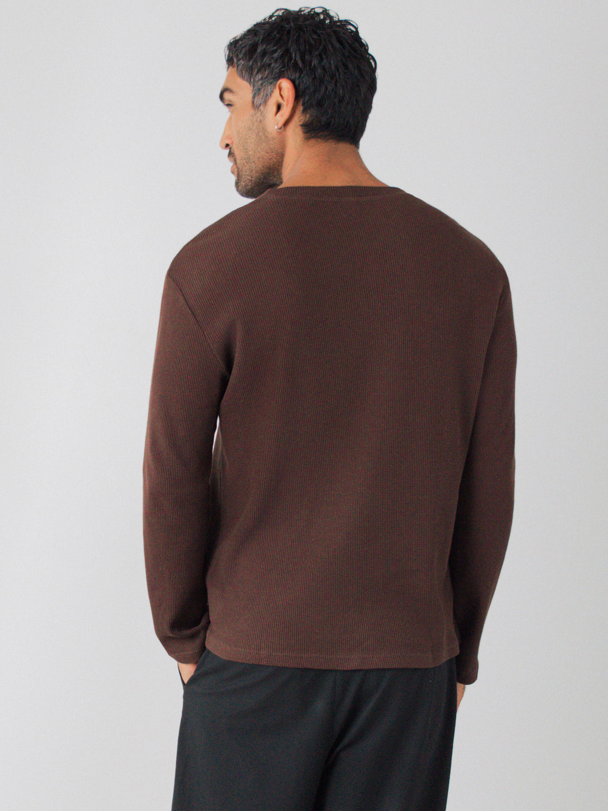 Langes Henley-Shirt